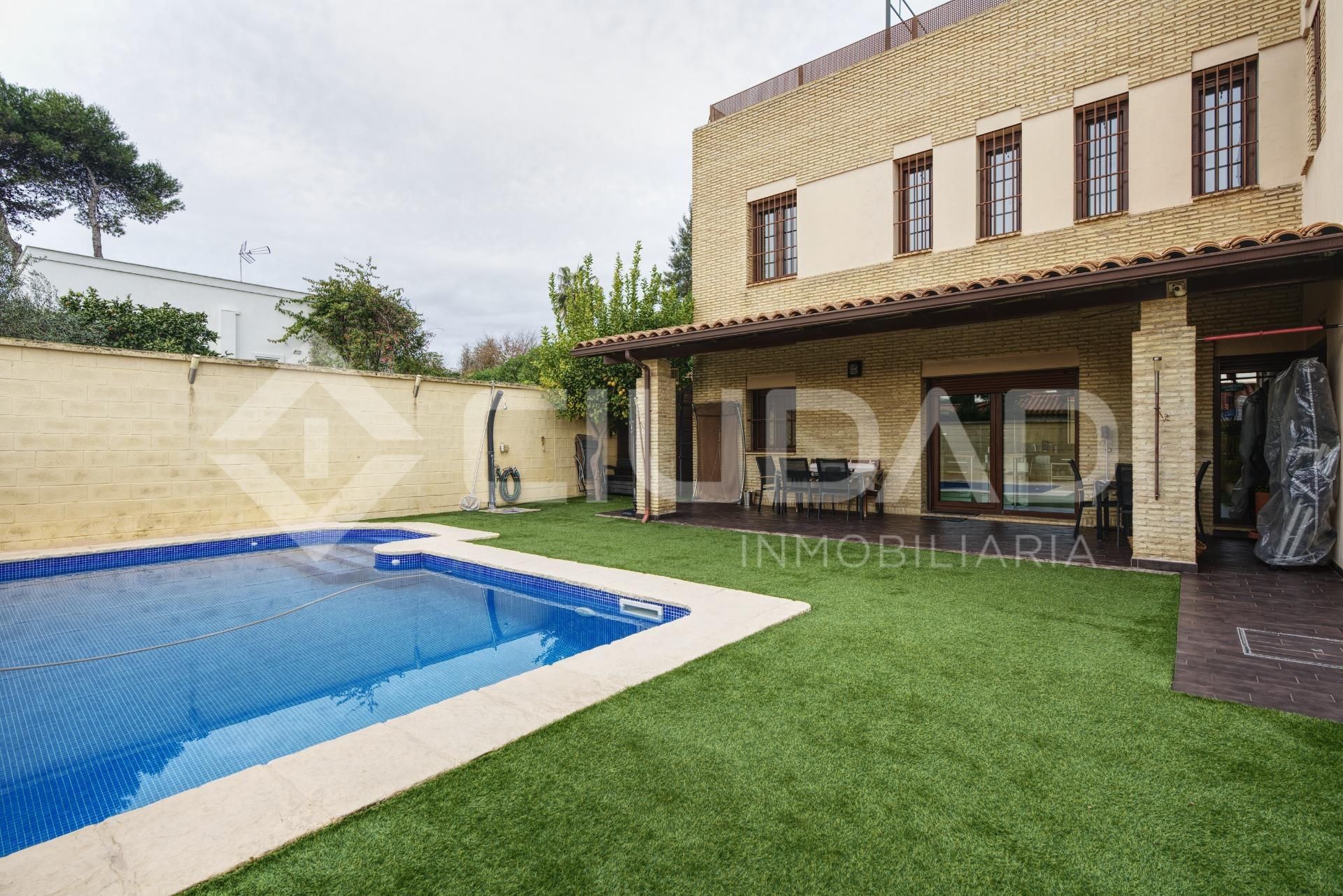 Garden of House or chalet for sale in Castilleja de la Cuesta  with Air Conditioner, Private garden and Terrace