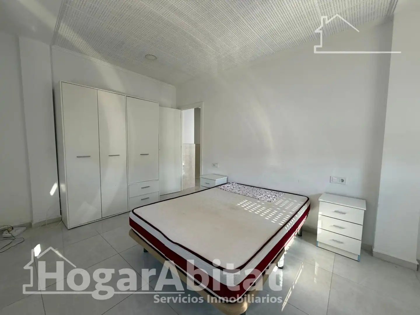 Habitación de Piso en venta en Sagunto / Sagunt con Terraza
