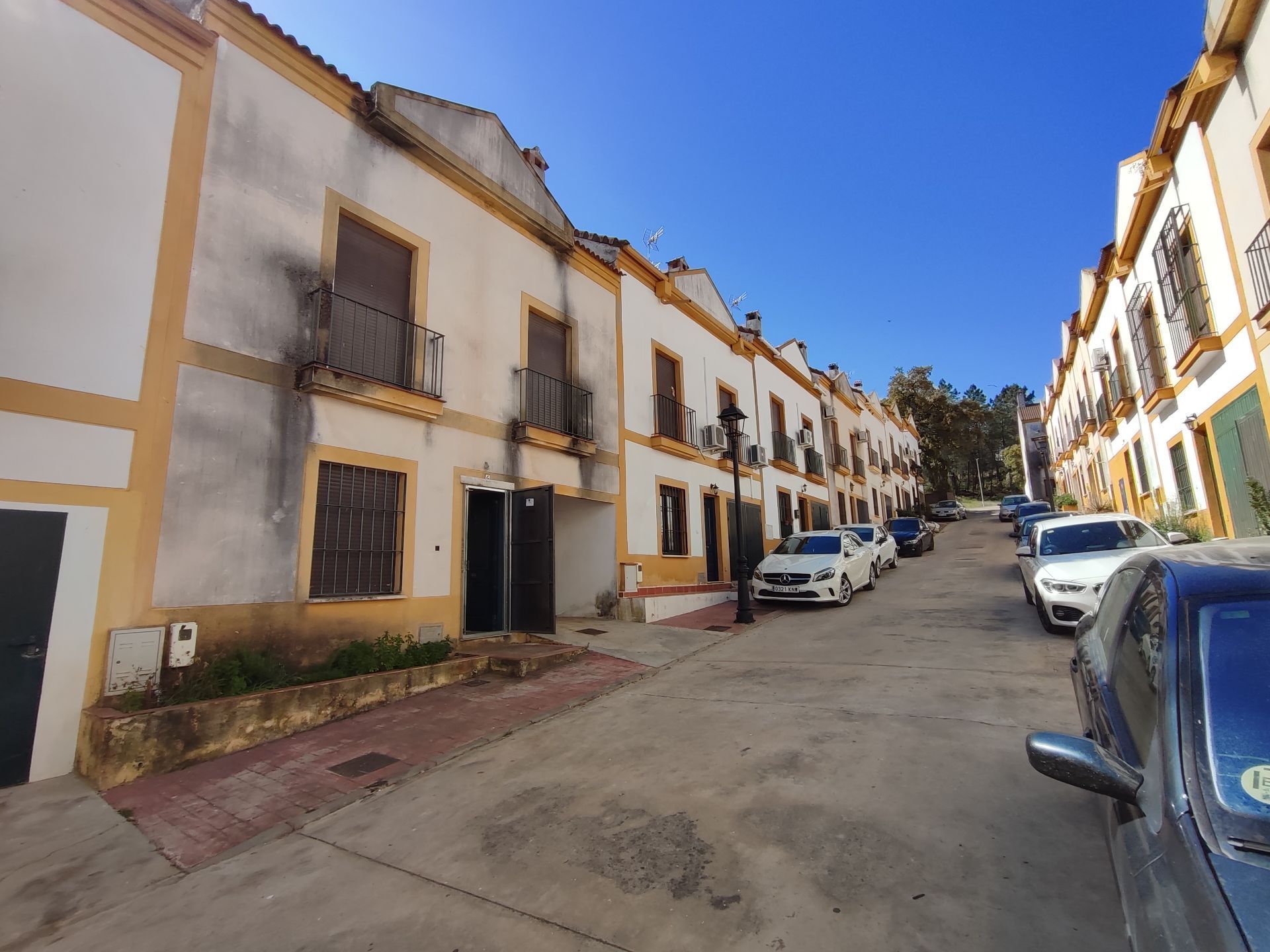 Exterior view of Single-family semi-detached for sale in Campofrío