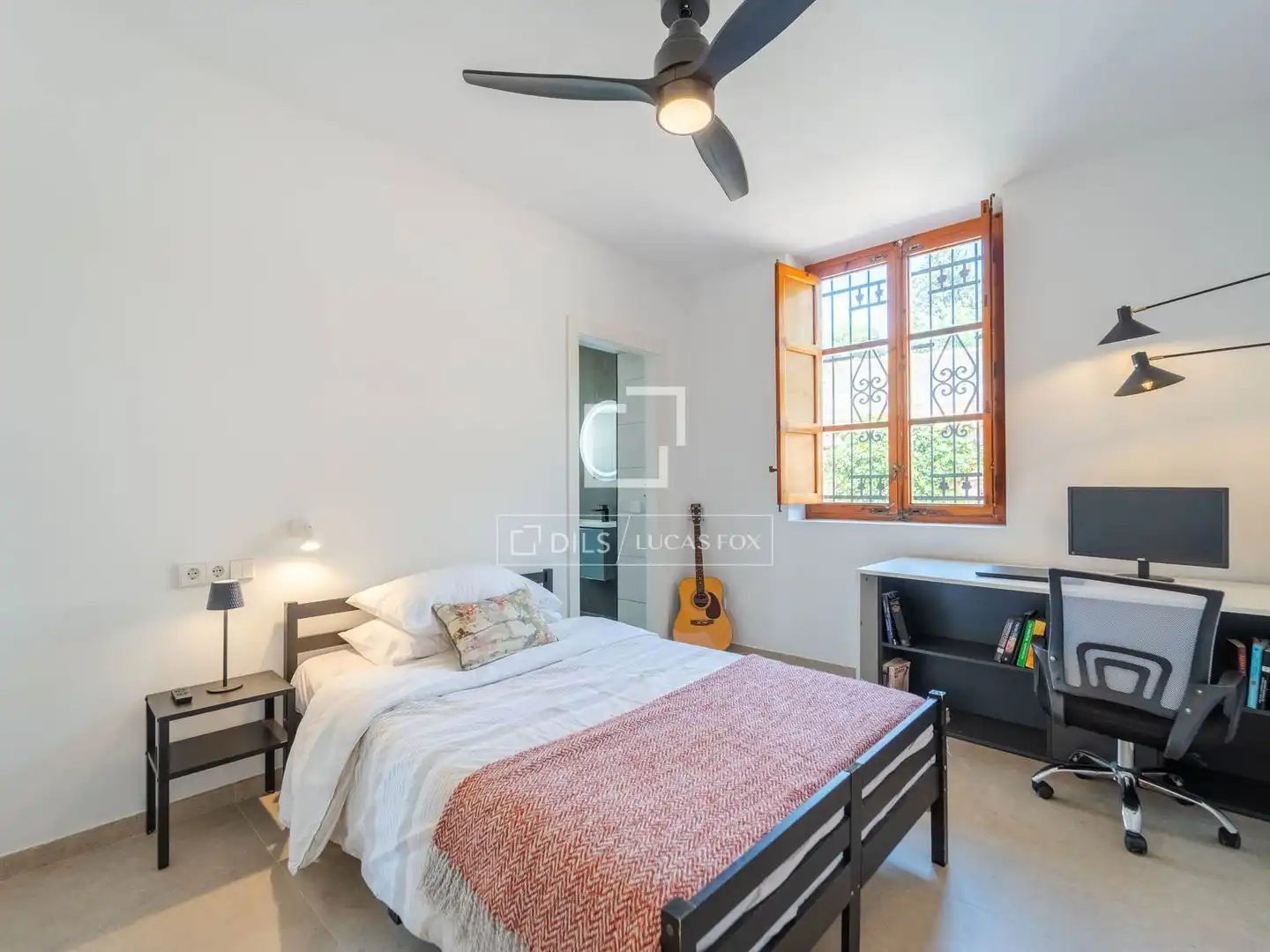 Habitación de Casa o chalet en venta en Náquera con Aire acondicionado, Calefacción y Jardín privado