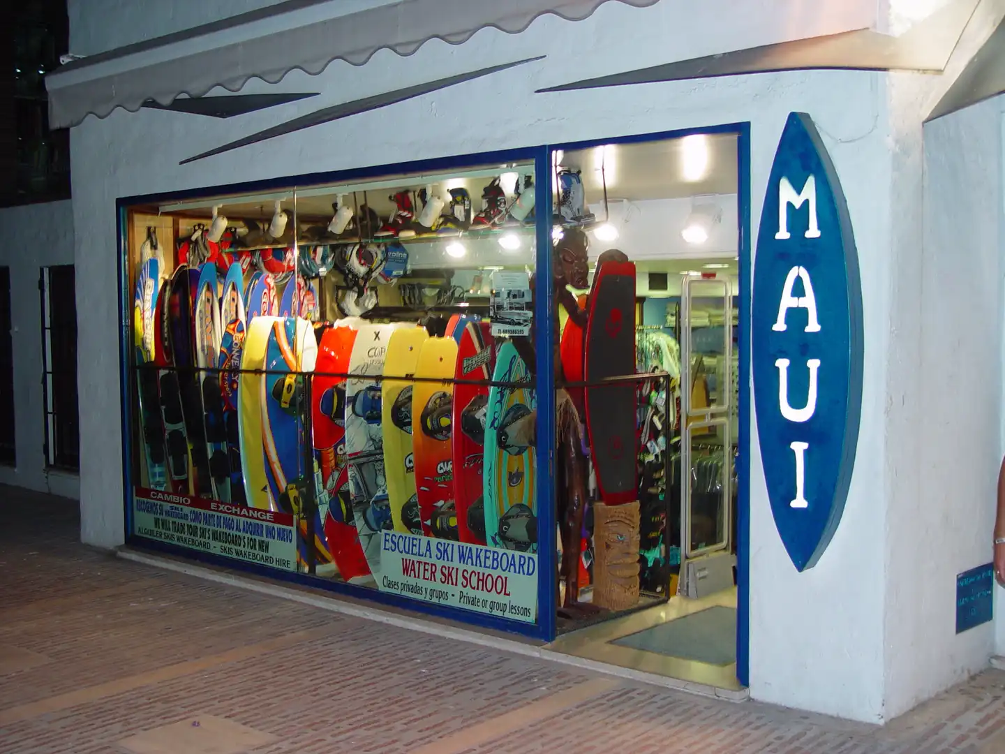 Local comercial en venda a MUELLE RIBERA (P BANUS), imagen 2