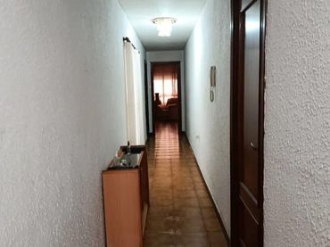 Piso con ascensor en venta en Avenida Constitución 26