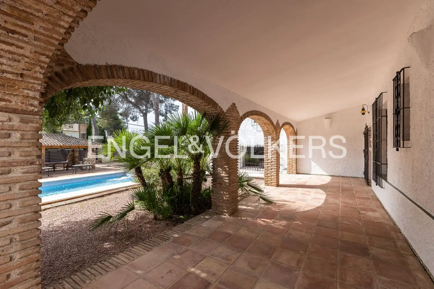 Terraza de Casa o chalet de alquiler en Paterna con Aire acondicionado, Calefacción y Jardín privado