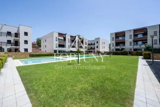 Exterior view of Flat for sale in Cambrils  with Air Conditioner and Swimming Pool