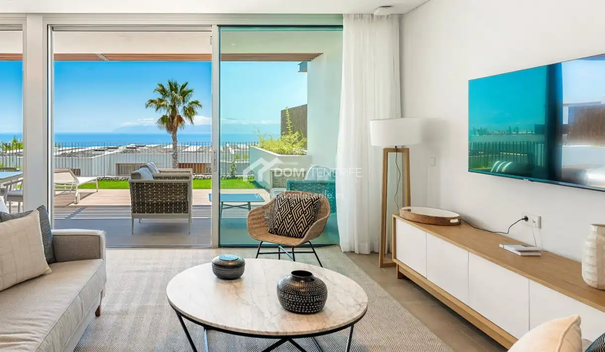 Living room of Flat for sale in Guía de Isora  with Private garden, Terrace and Storage room