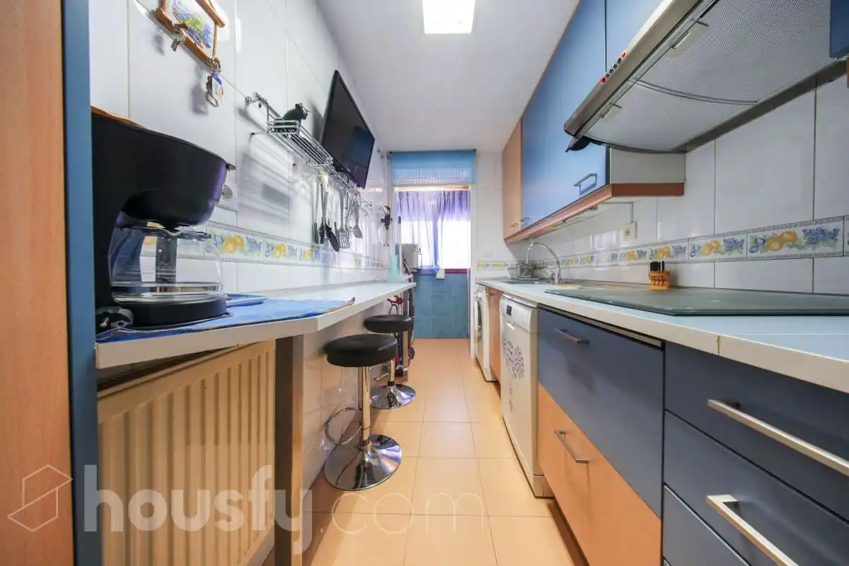 Flat with balcony for sale in Calle de Albalá ., imagen 25