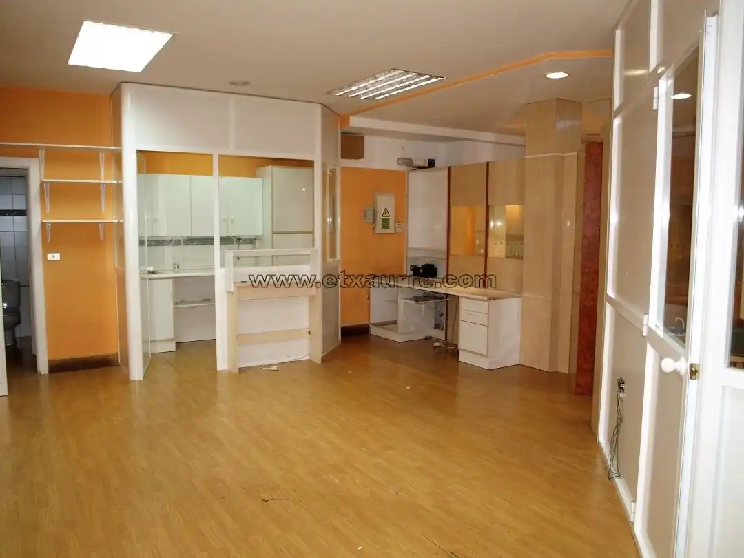Locale commerciale in affitto a Orozko, imagen 6