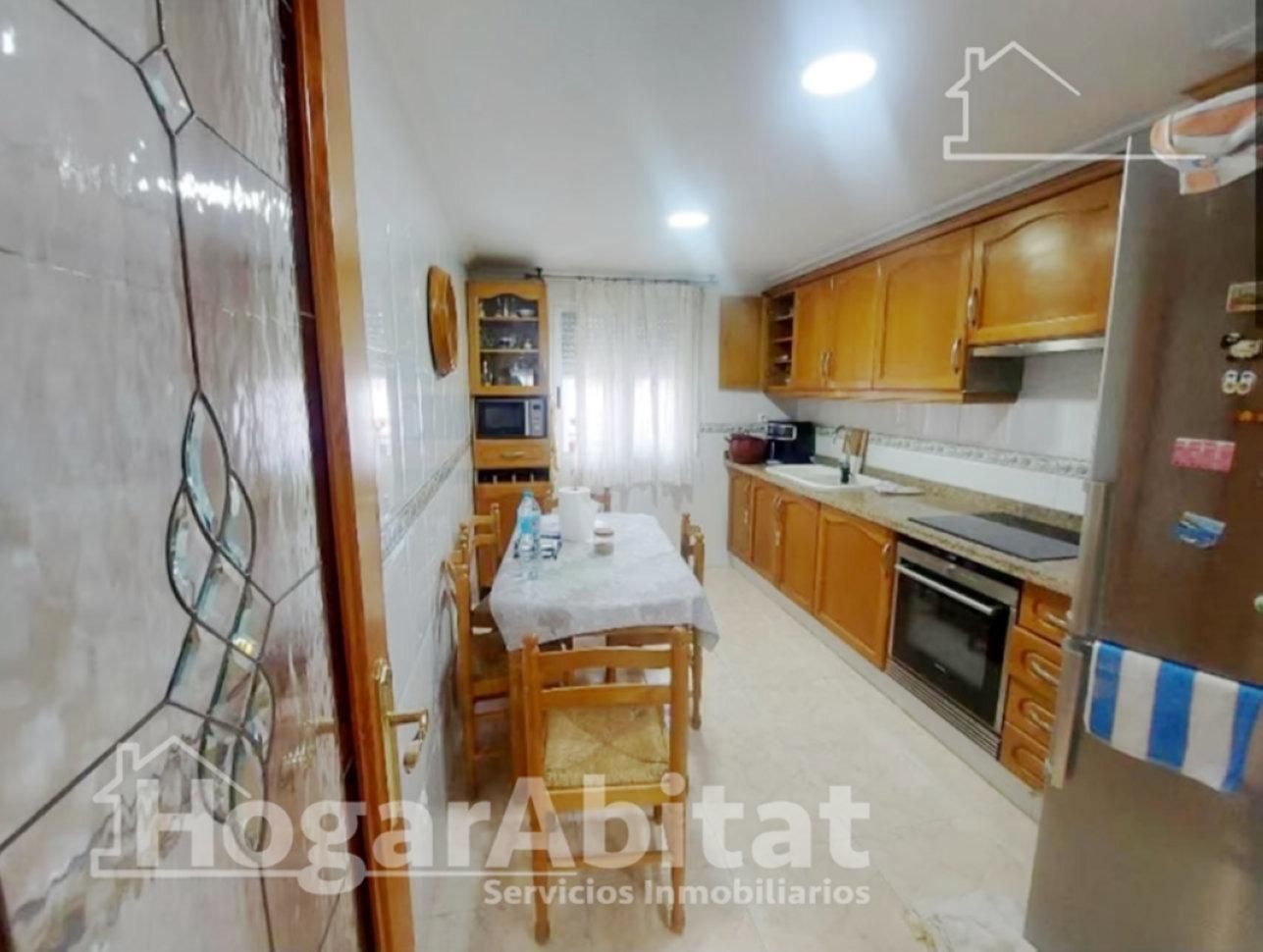 Kitchen of Flat for sale in Sueca  with Air Conditioner