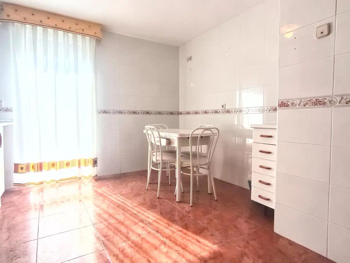 Cocina de Piso en venta en Colmenar Viejo con Calefacción, Terraza y Trastero