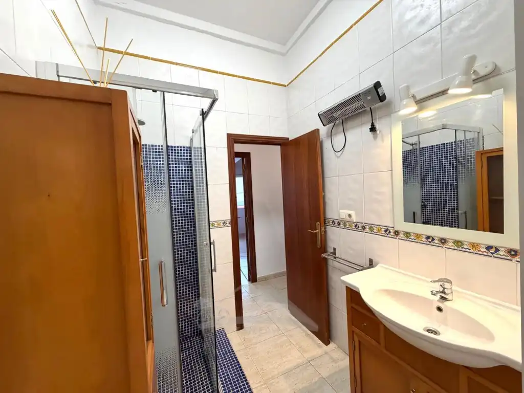 Badezimmer von Wohnungen zum Verkauf in L'Ametlla de Mar 