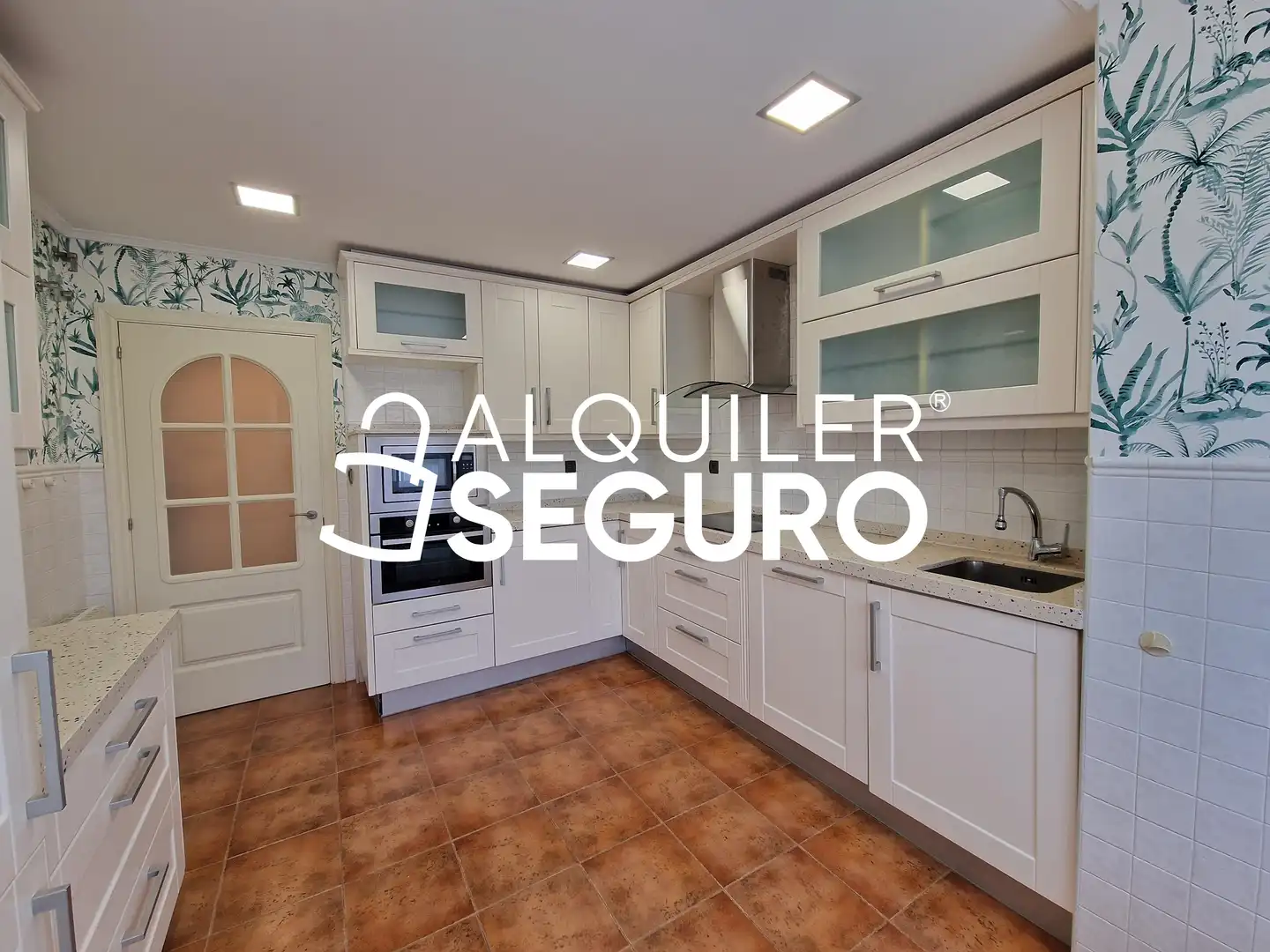 Cocina de Piso de alquiler en Getxo  con Calefacción, Terraza y Trastero