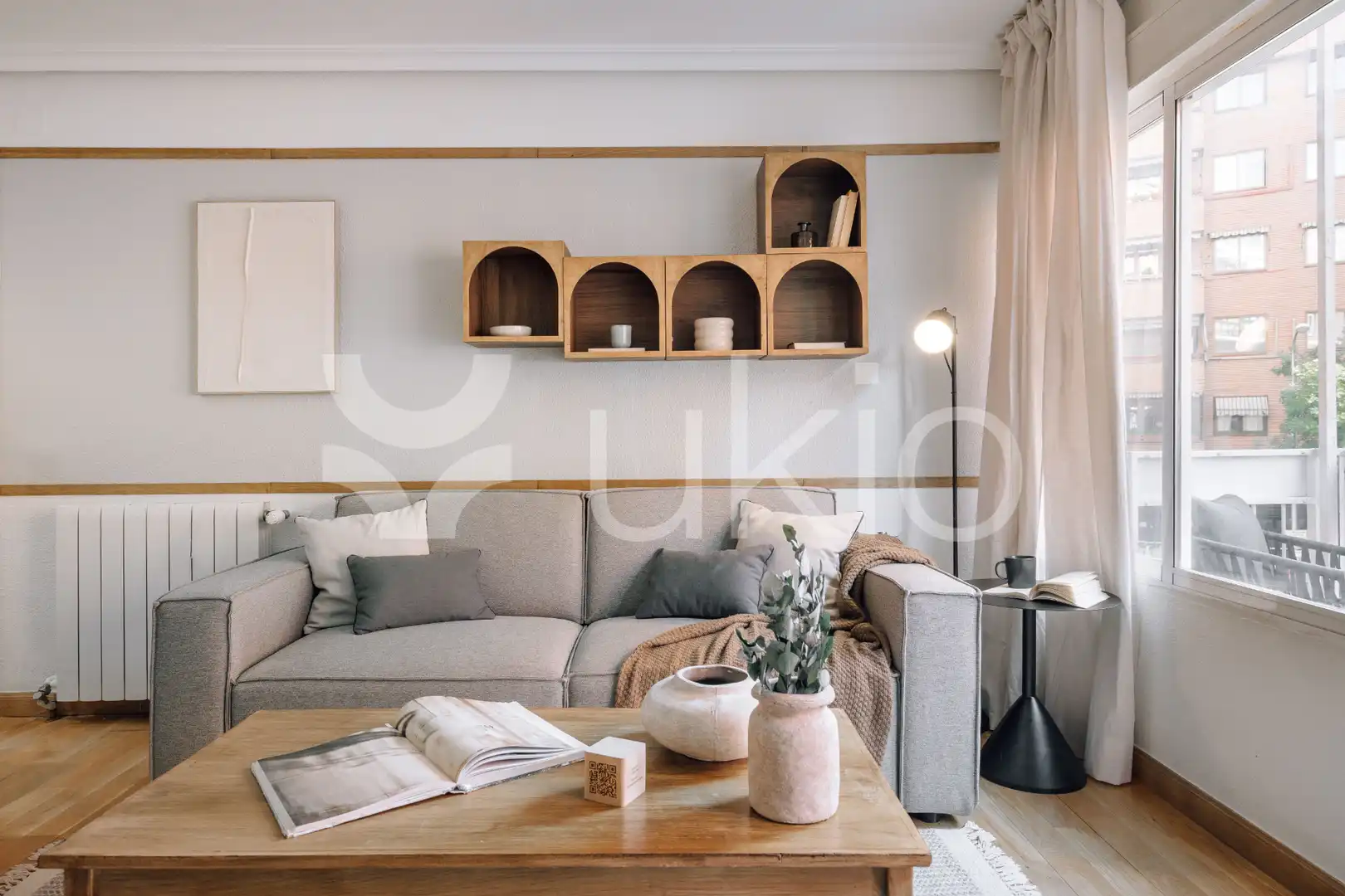 Sala de estar de Apartamento de alquiler en Madrid con Calefacción, Amueblado y Horno
