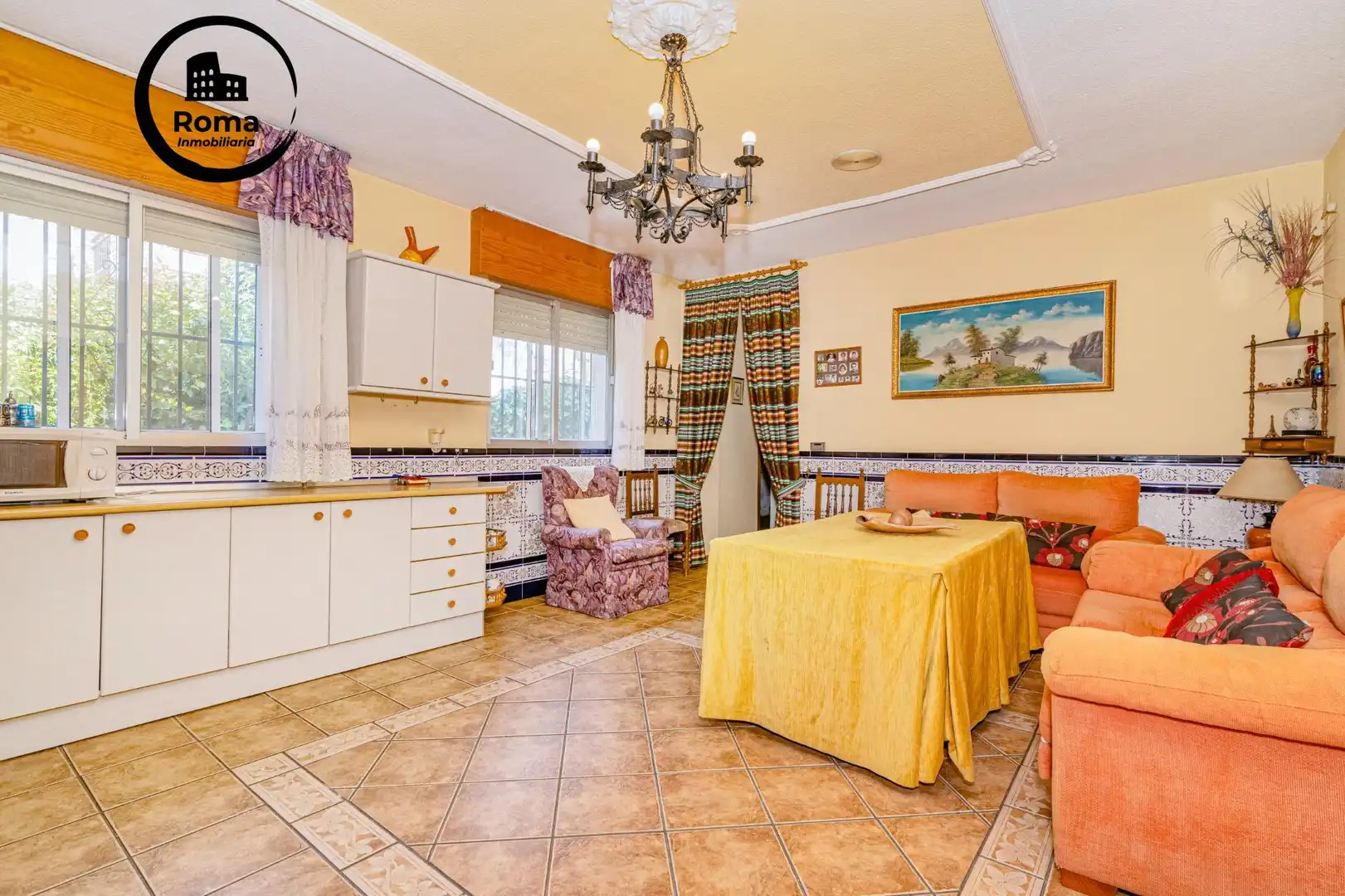 Detached house with pool for sale in Peligros, imagen 4