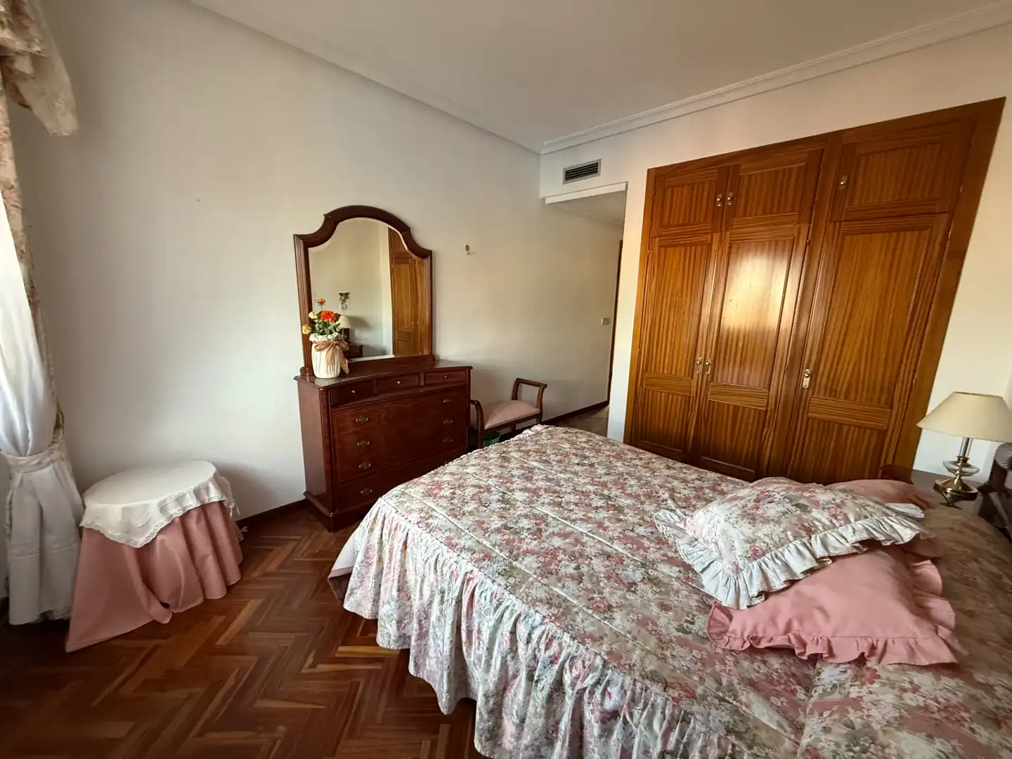 Schlafzimmer von Wohnung zum Verkauf in Alcorcón mit Heizung, Privatgarten und Möbliert