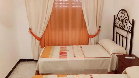 Foto 2 de Casa adosada en venta en Calle San Sebastián, 60, Marmolejo, Jaén