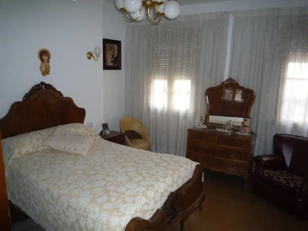 Dormitori de Casa o xalet en venda en Cacabelos