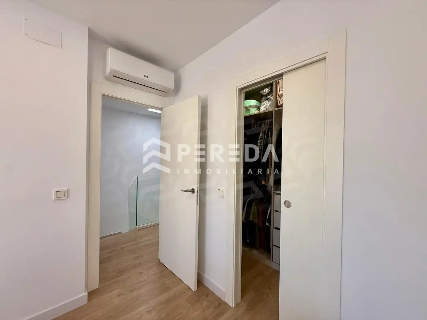 Bedroom of Houses for sale in Roquetas de Mar  with Air Conditioner, Private garden and Terrace