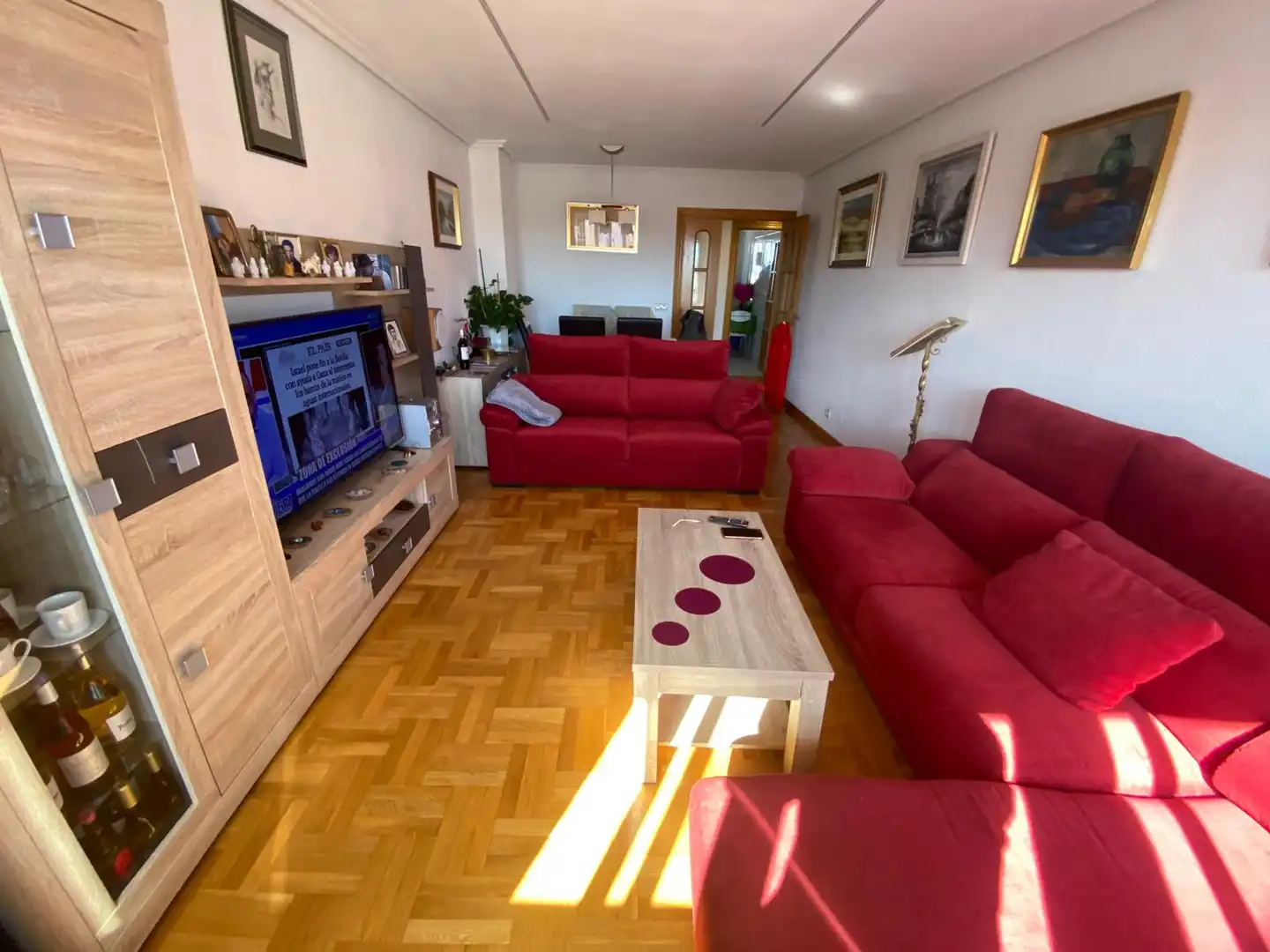 Sala d'estar de Pis en venda en Burgos amb Calefacció, Terrassa i Traster