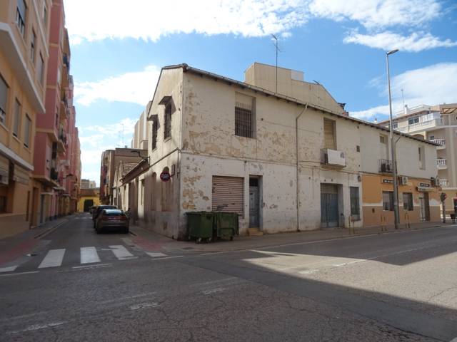Nave industrial en Venta en Algemesí