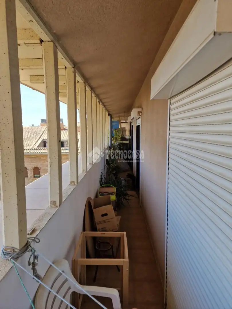 Wohnung zum Verkauf in Huesca mit Heizung und Balkon