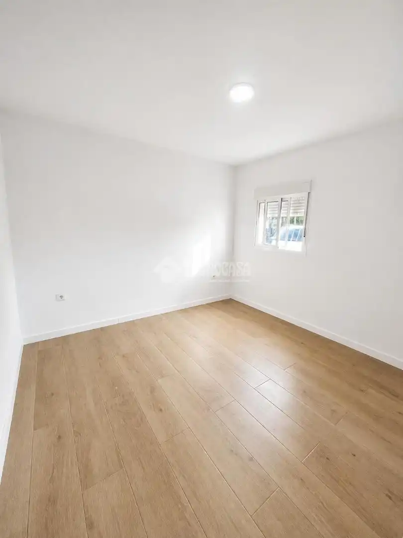 Dormitori de Casa o xalet en venda en San Fernando