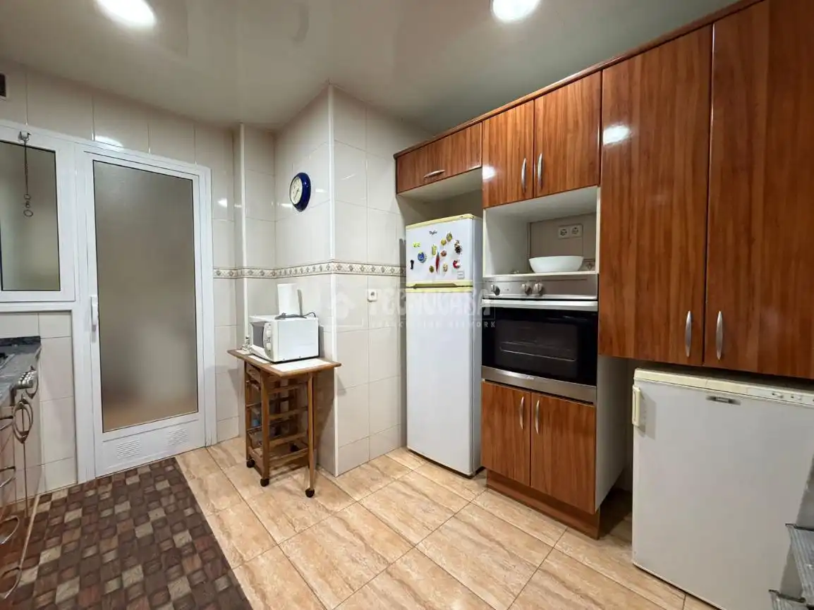 Cocina de Piso en venta en L'Hospitalet de Llobregat con Aire acondicionado, Calefacción y Balcón