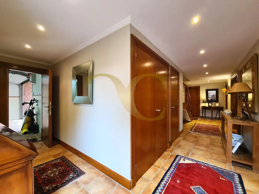 Casa o xalet en venda en Gijón  amb Calefacció, Jardí privat i Terrassa