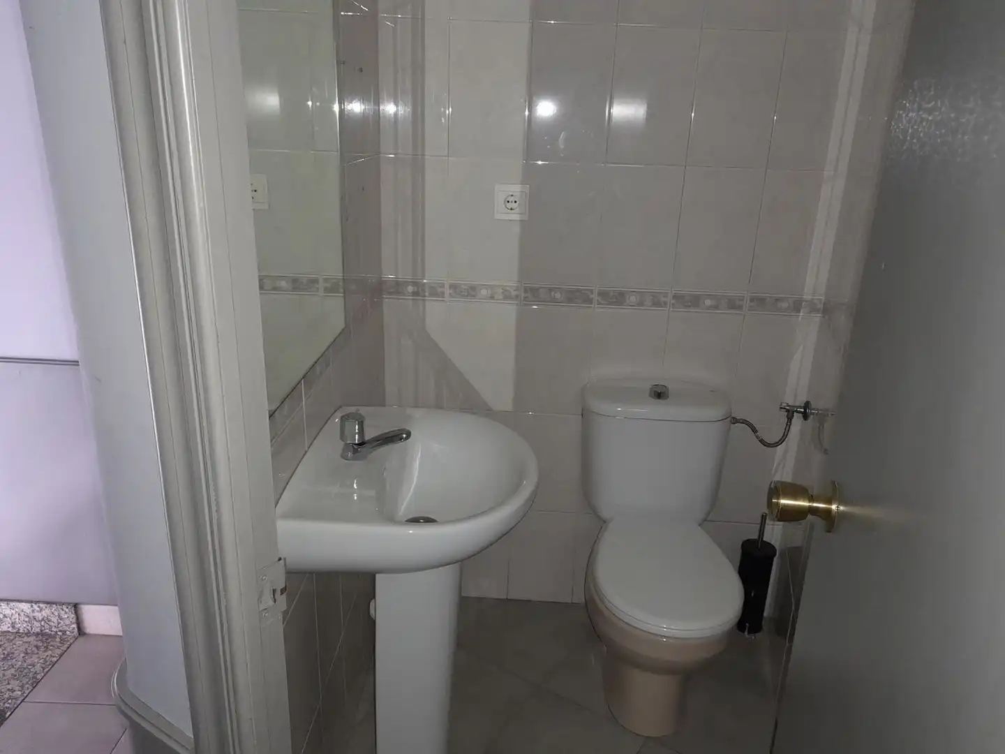 Gewerbefläche zum Verkauf in Avenida CEDEIRA, imagen 8