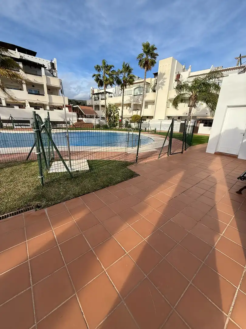 Piscina de Pis en venda en Benalmádena amb Aire condicionat i Piscina comunitària