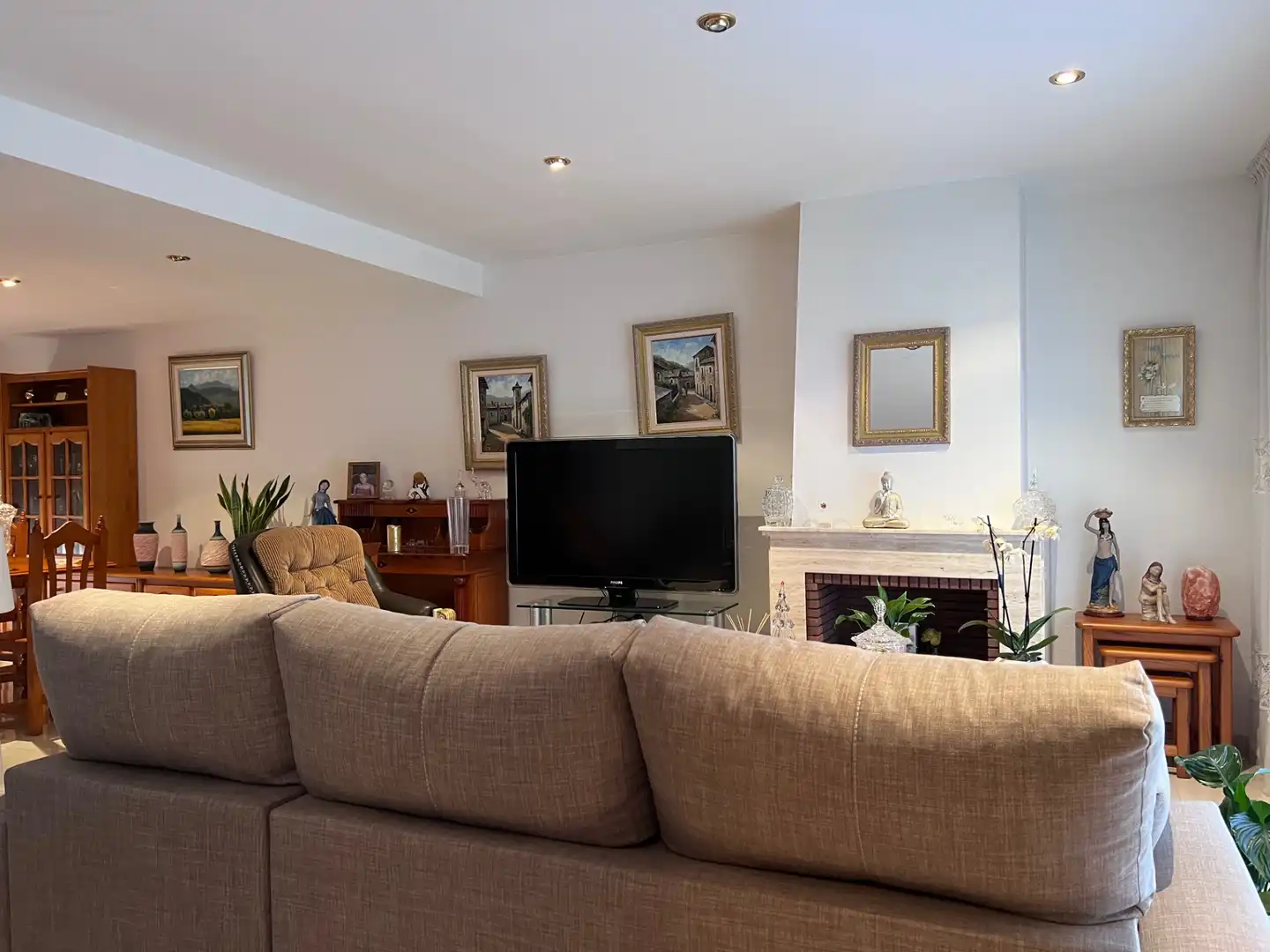 Sala de estar de Casa adosada en venta en Premià de Dalt con Aire acondicionado, Calefacción y Terraza