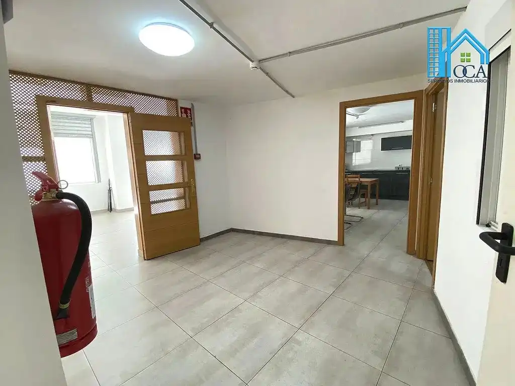 Commercial properties for rent in Madrid  with Air Conditioner and Furnished