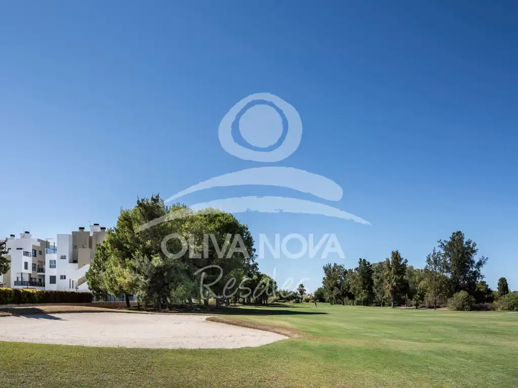 Apartament en venda en Oliva amb Aire condicionat, Jardí privat i Piscina