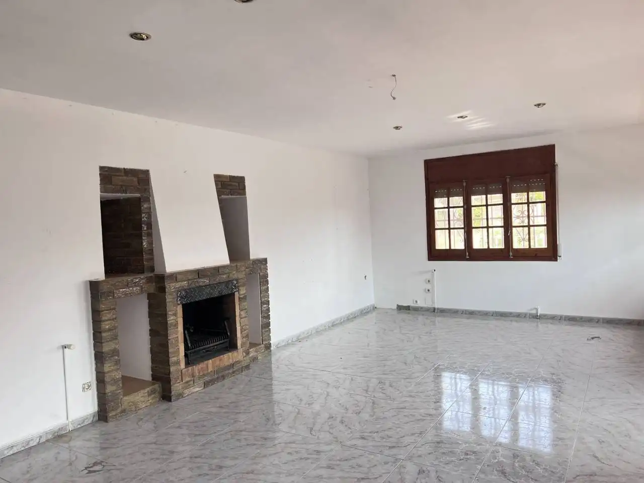 Sala d'estar de Casa o xalet en venda en Vilanova del Vallès amb Jardí privat, Terrassa i Balcó