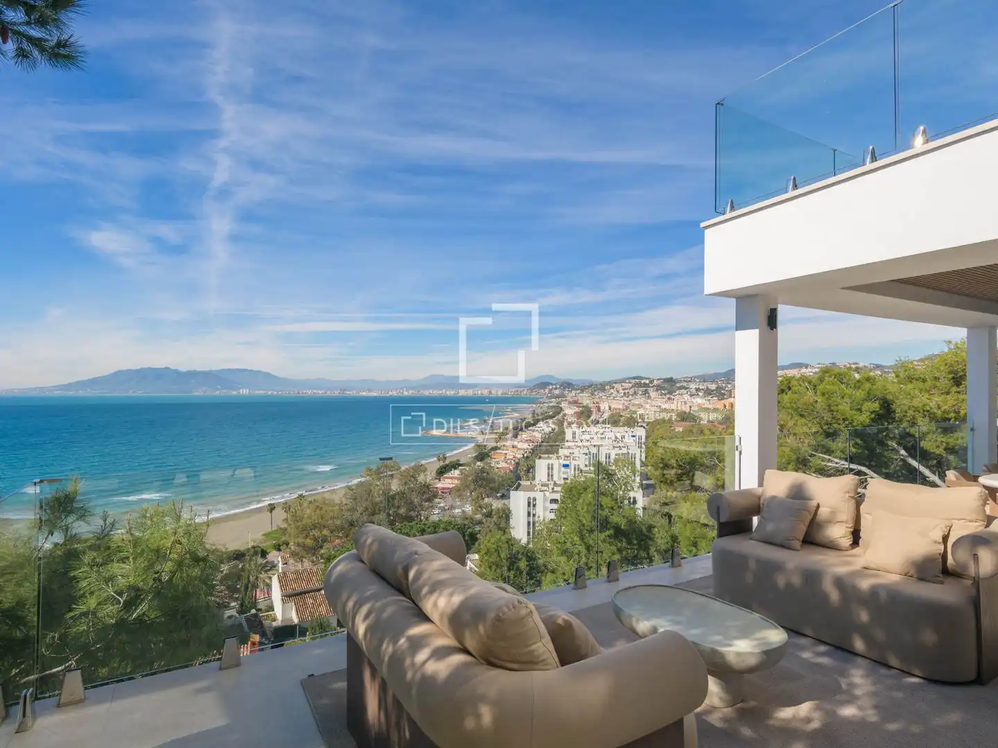 Terrassa de Casa o xalet en venda en Málaga amb Aire condicionat, Jardí privat i Traster