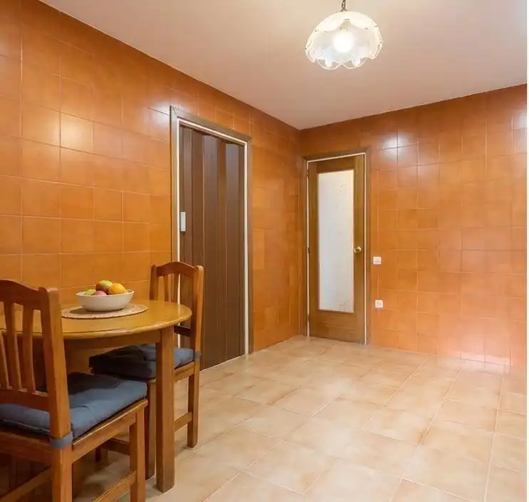 Piso en venta en Barberà del Vallès con Terraza y Balcón