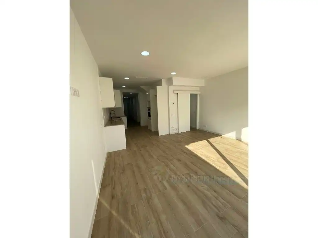 Piso en venta en Avenida Alegries, imagen 2
