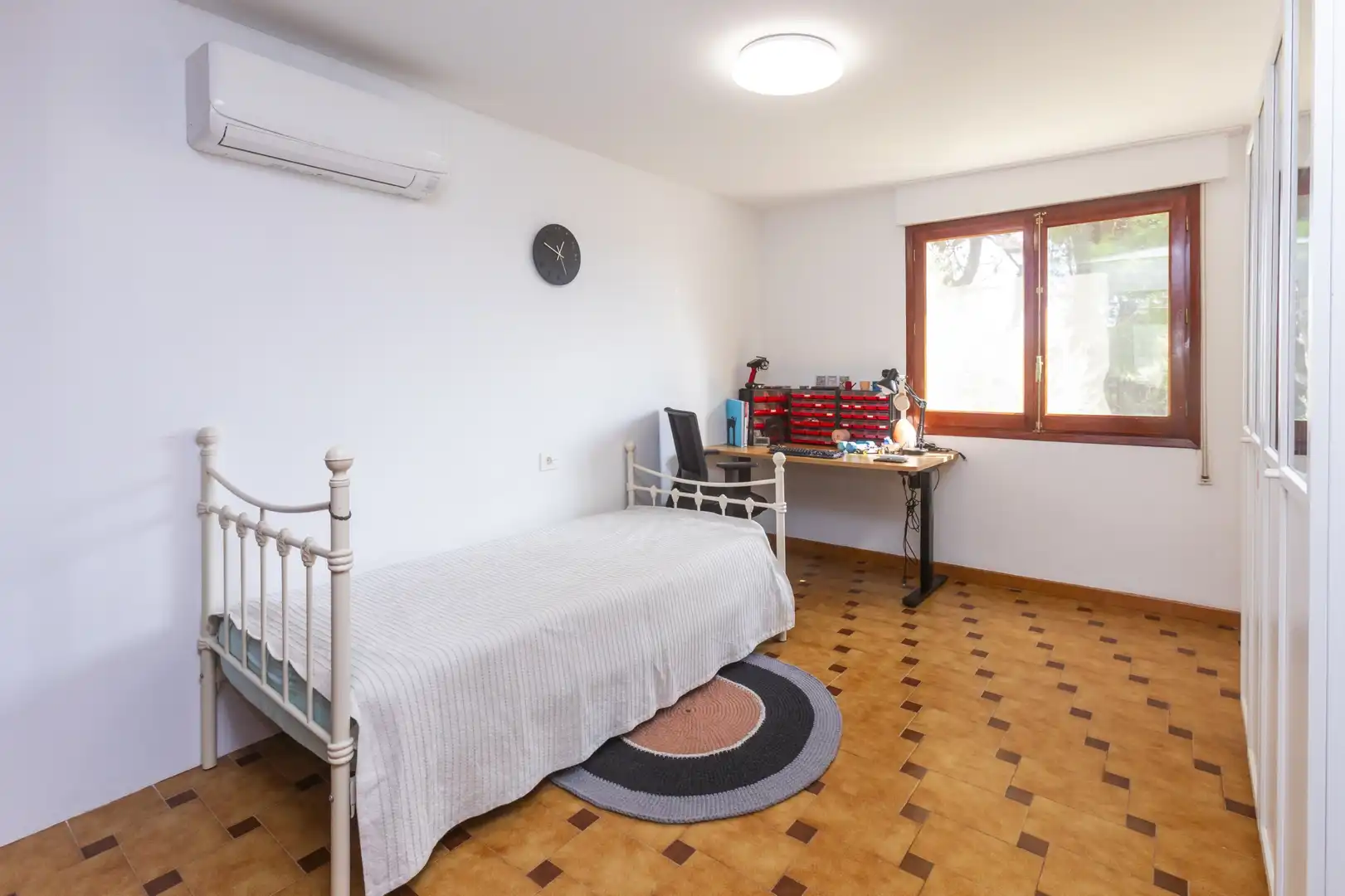Schlafzimmer von Haus oder Chalet zum Verkauf in Benicasim / Benicàssim mit Klimaanlage, Privatgarten und Terrasse