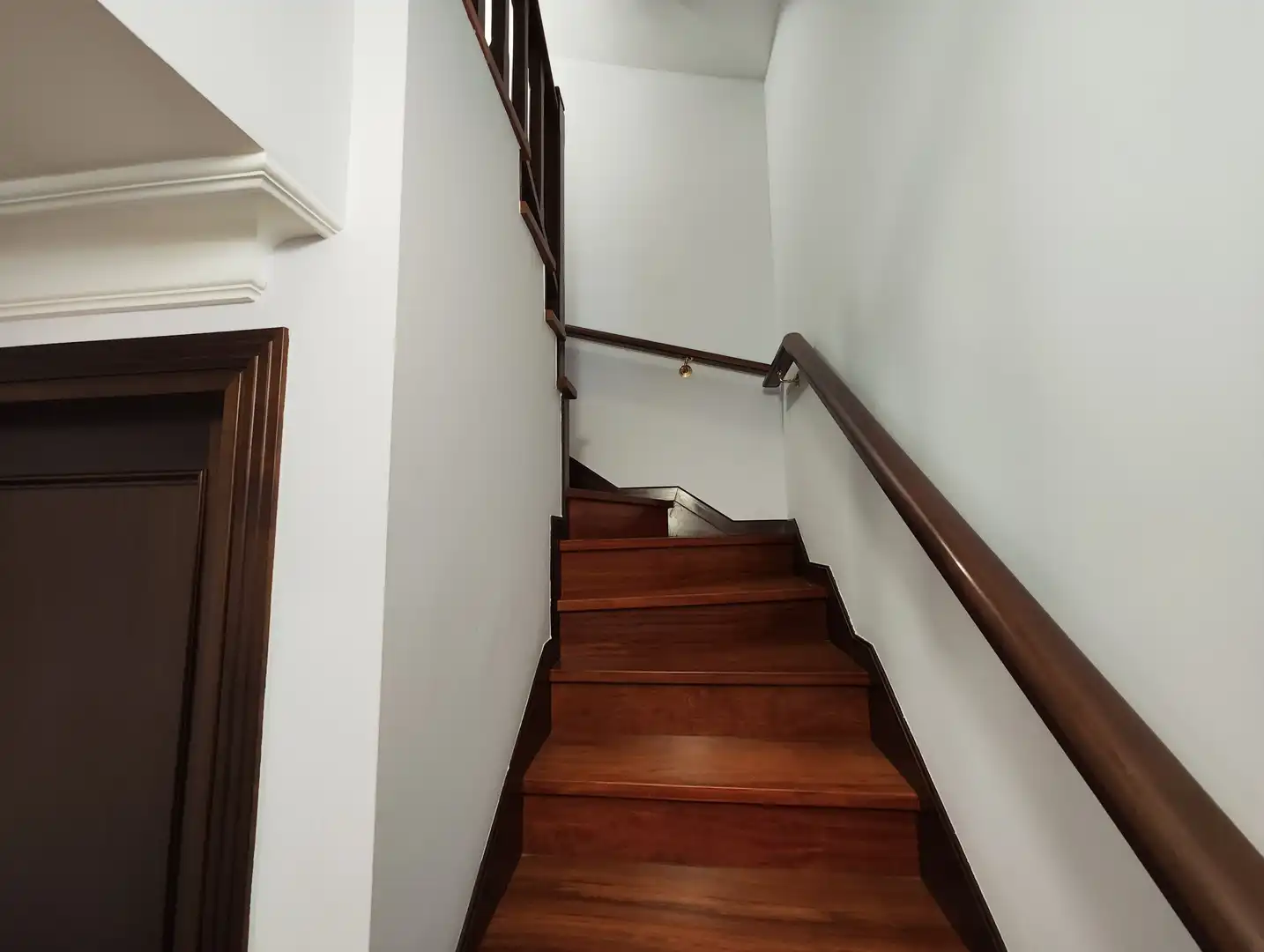 Casa adosada en venta en Vigo  con Jardín privado, Parquet y Terraza