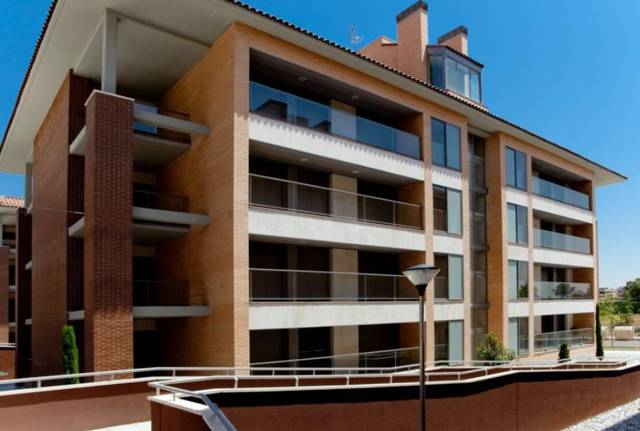 Garaje en Venta en SEVERO OCHOA en Sector B