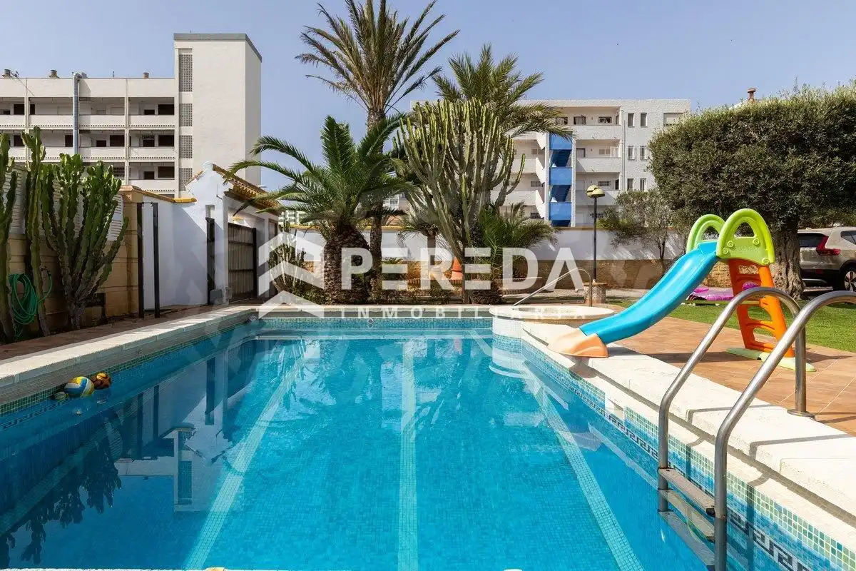 Villa avec piscine à vendre à Calle ALONDRA (U), imagen 3