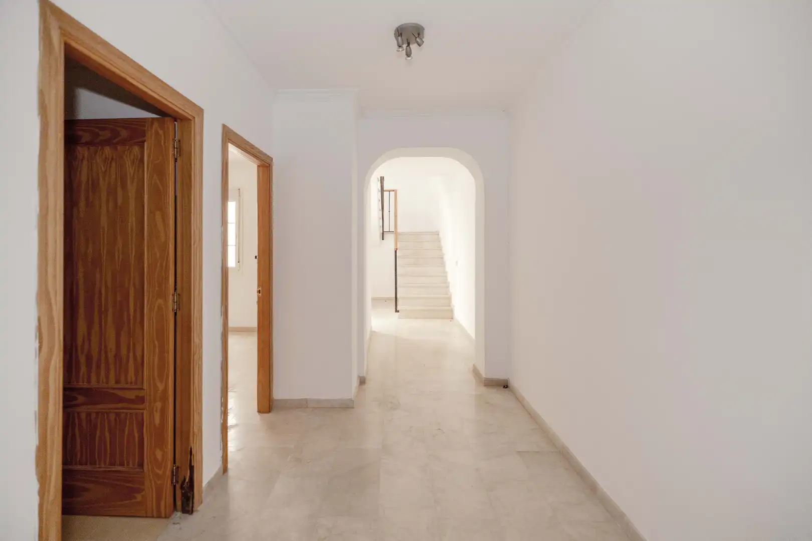 Casa adosada en venda en Mijas amb Jardí privat, Terrassa i Traster