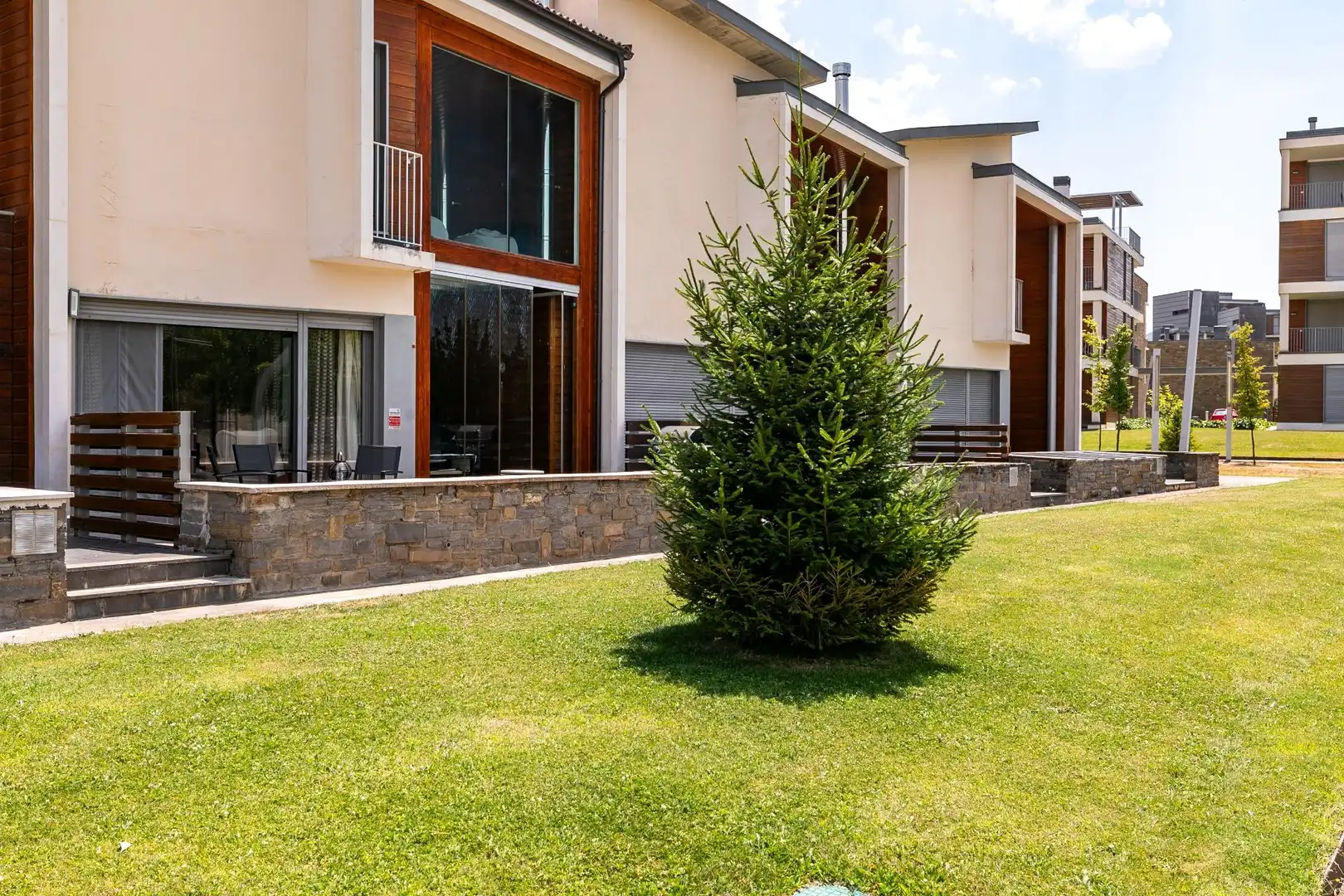 Vista exterior de Casa o xalet en venda en Sabiñánigo