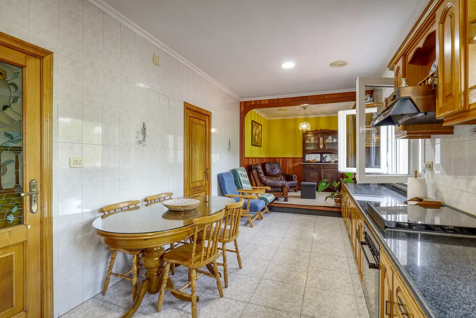 Cocina de Casa o chalet en venta en Lousame con Aire acondicionado, Calefacción y Jardín privado