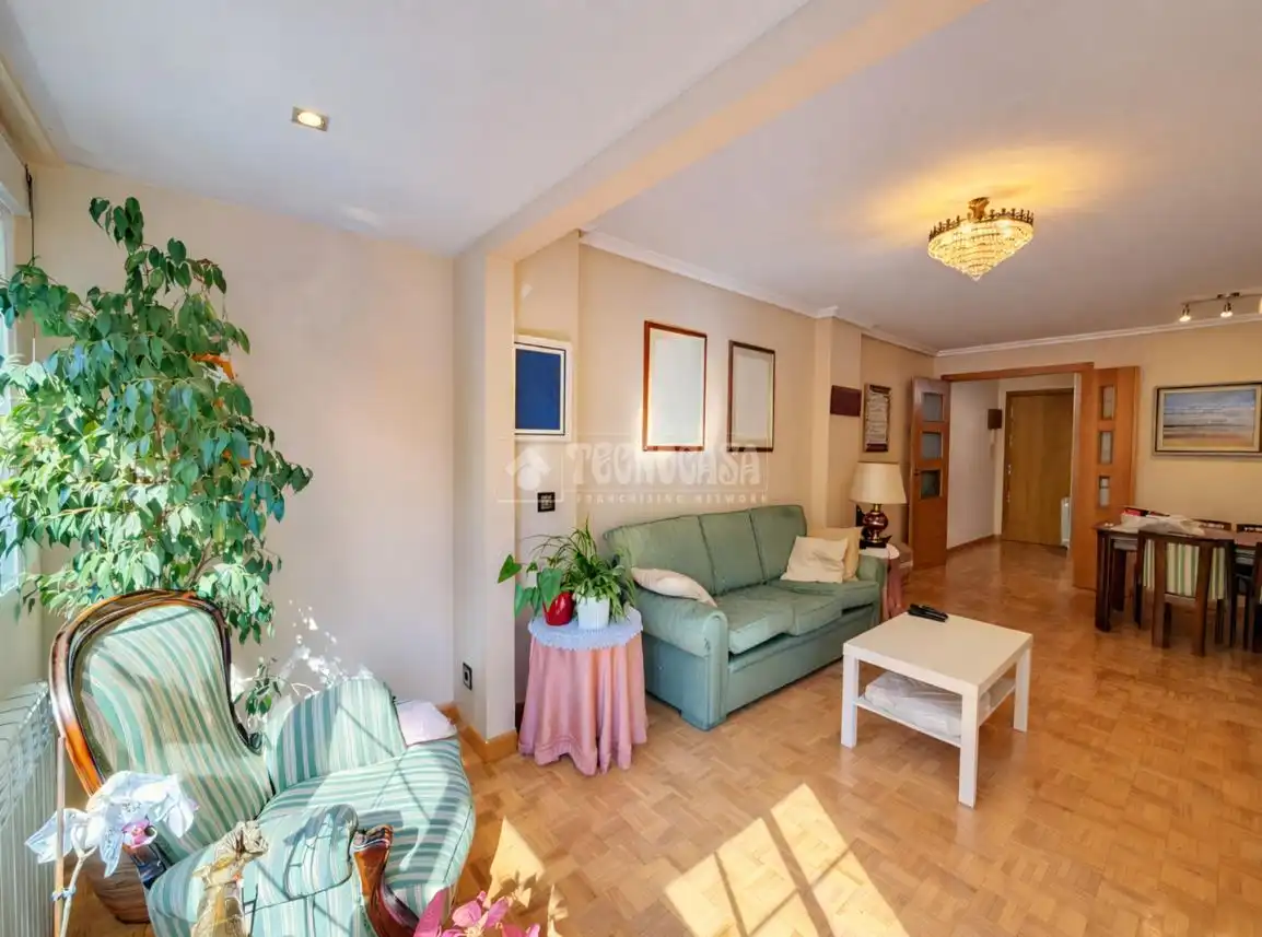Sala de estar de Piso en venta en Madrid con Aire acondicionado, Calefacción y Parquet