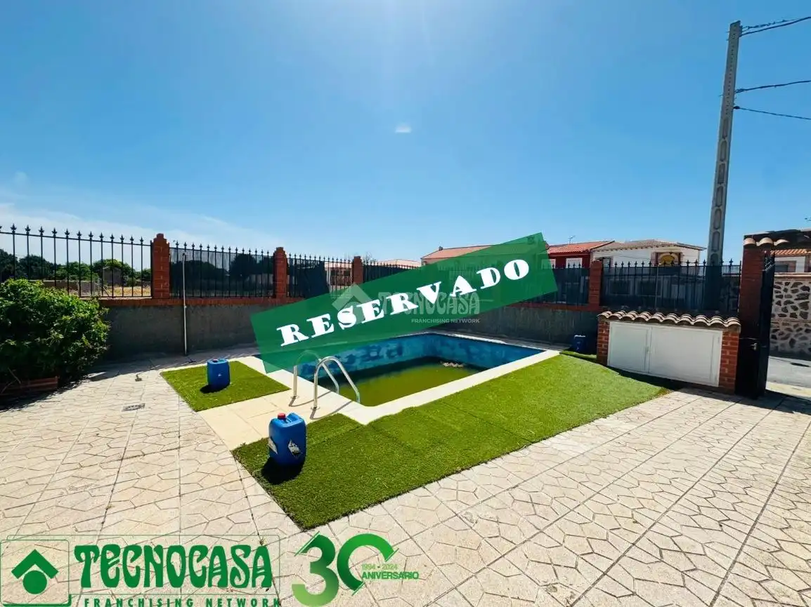 Piscina de Residencial en venta en Polán