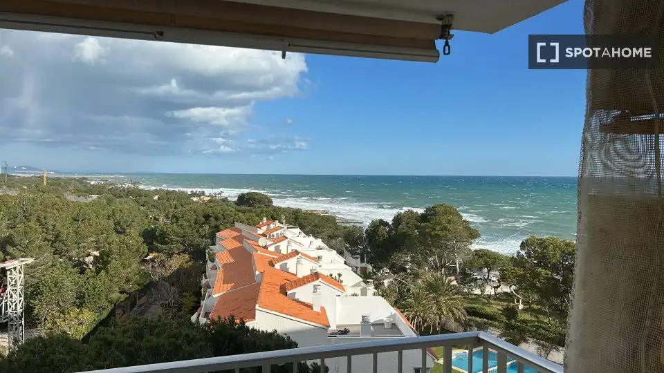 Vista exterior de Apartament per a compartir en Dénia amb Aire condicionat, Calefacció i Terrassa