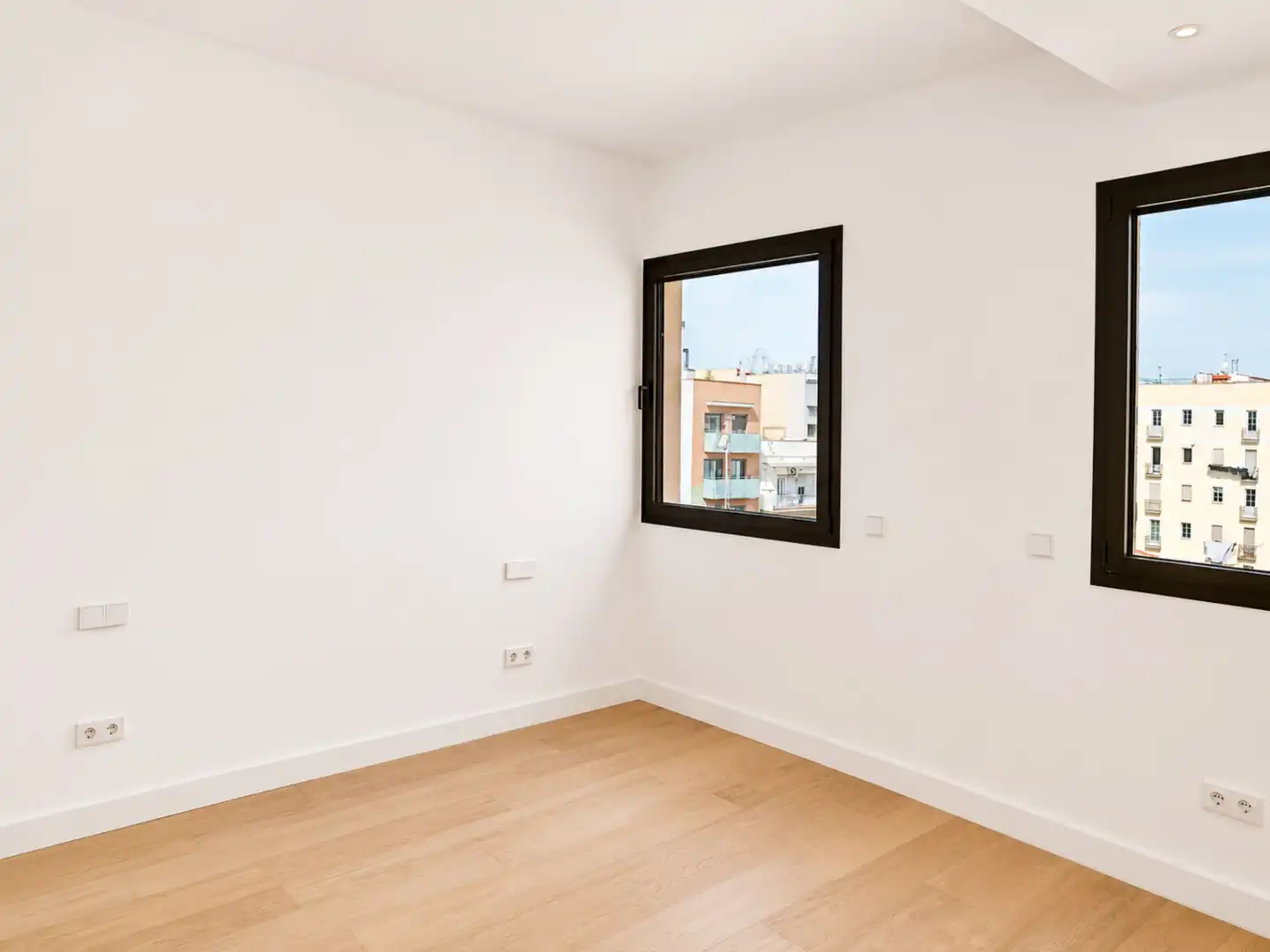 Habitación de Ático en venta en Barcelona con Calefacción y Terraza