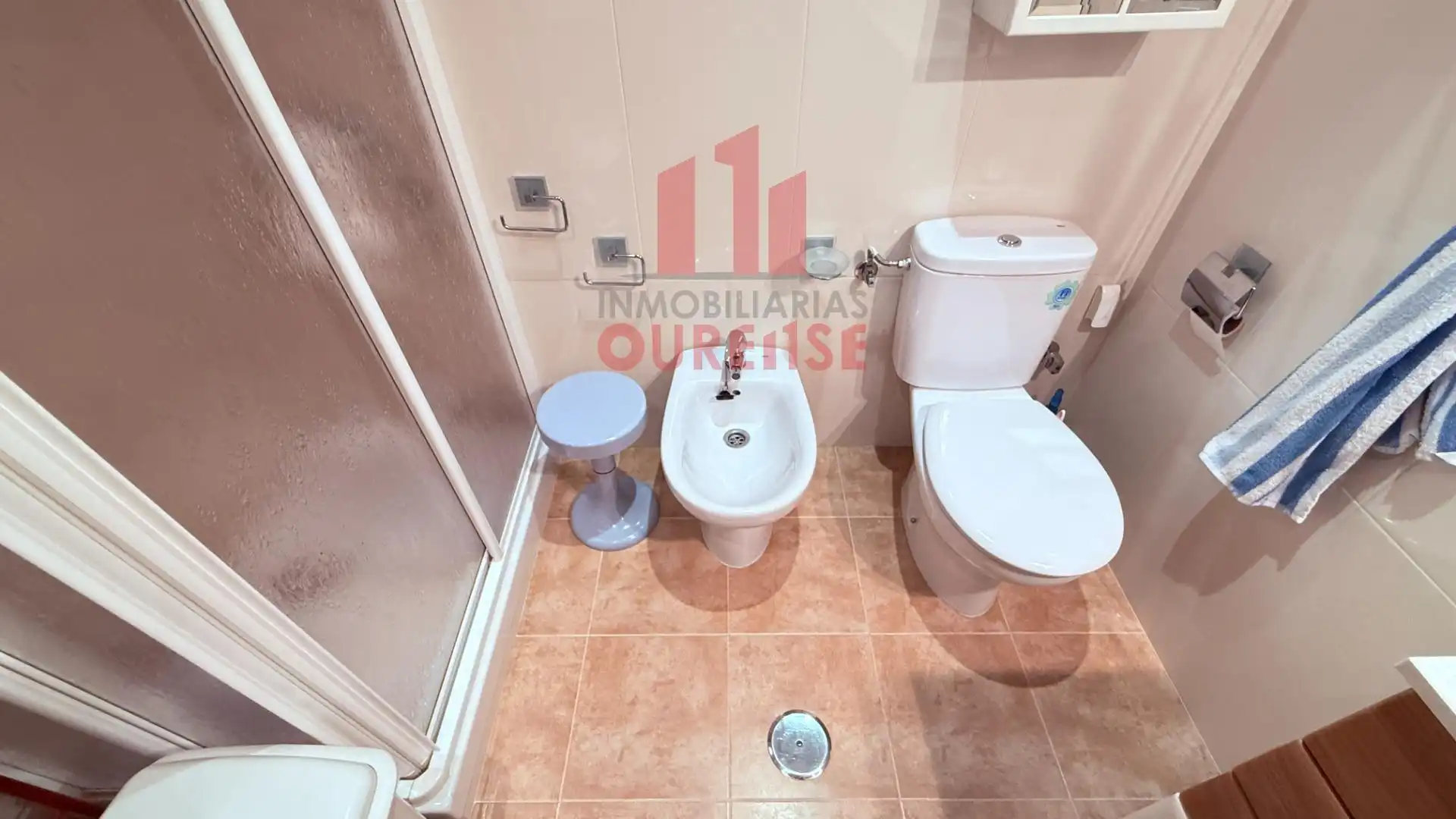 Bany de Casa o xalet en venda en San Cibrao das Viñas amb Terrassa i Moblat