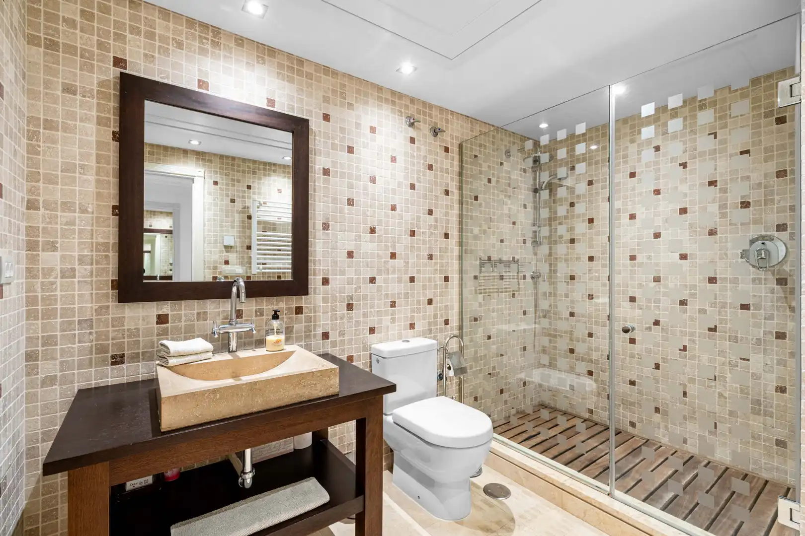 Baño de Planta baja en venta en Estepona con Aire acondicionado, Terraza y Piscina