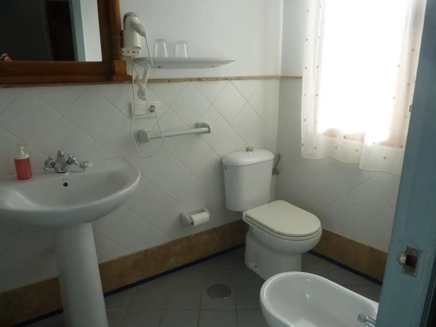 Badezimmer von Gebäude zum Verkauf in El Pedroso